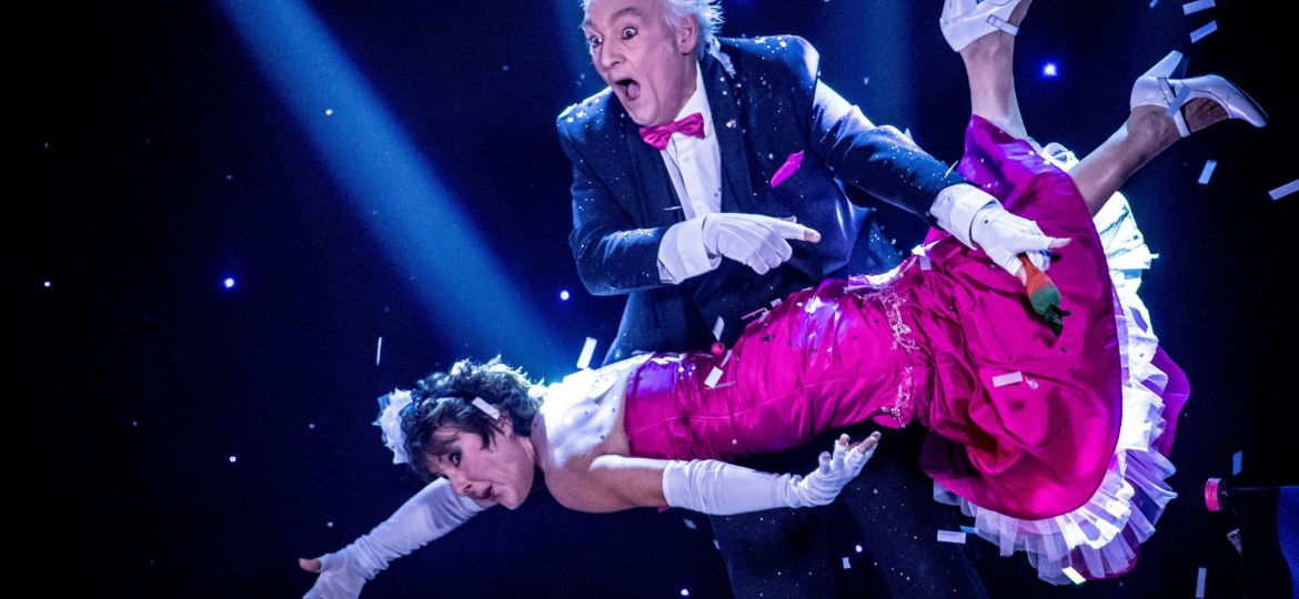 Antioche Zegora com LOVE-1